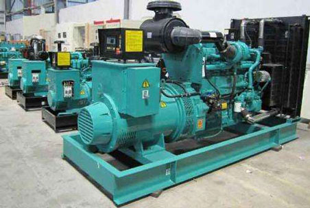 南充1000kw康明斯柴油发电机组